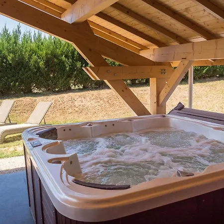 Le Val Des Sens Penzion 3*