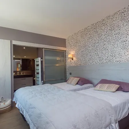 Le Val Des Sens Guest house